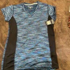 Beverly Hills Polo Club BNWT athletic form-fitted t-shirt size S